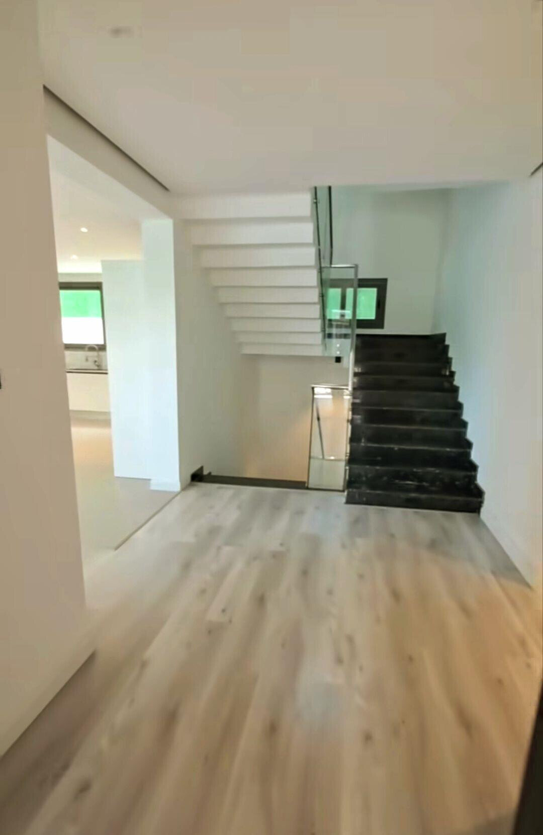 Spacious 5-Bed Townhouse in Gated Community - Lavington