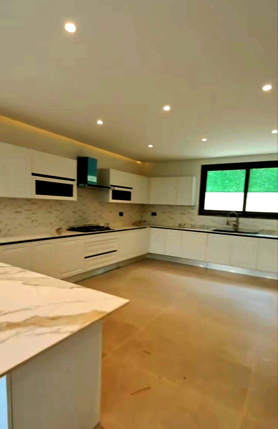 Spacious 5-Bed Townhouse in Gated Community - Lavington