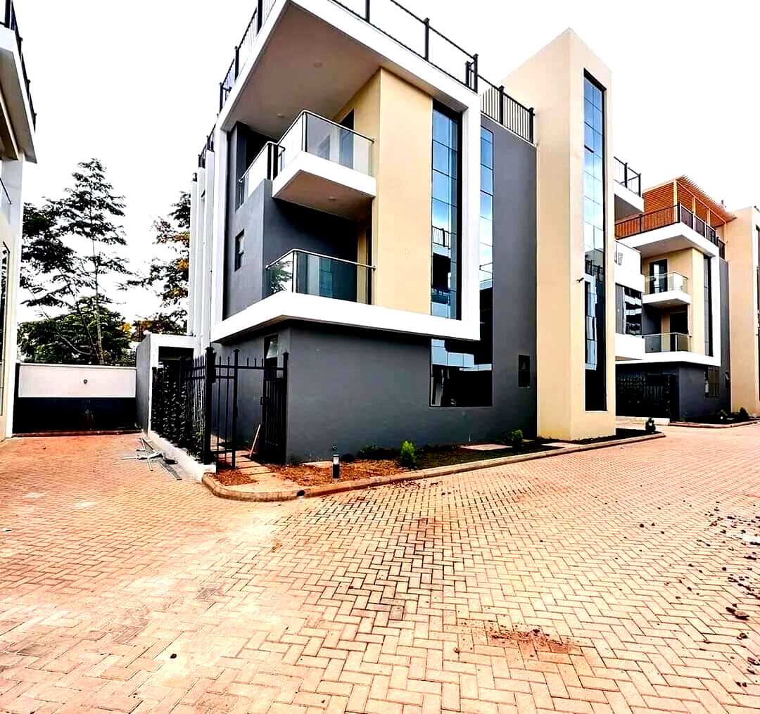 6-Ensuite Townhouse with DSQ in Gated Community - Lavington