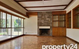 1 Acre Bungalow for Rent at KSh 520K