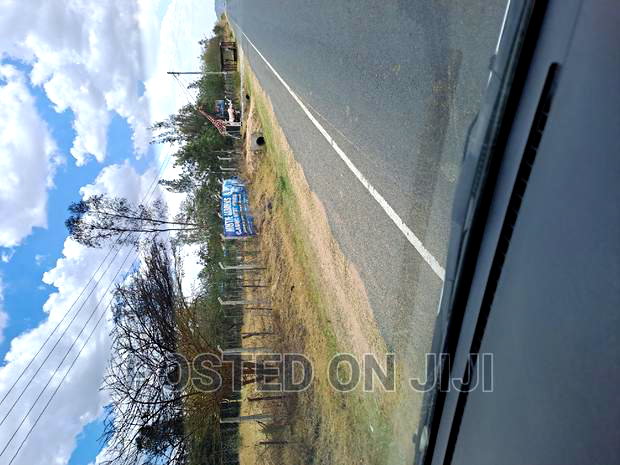 Koma Plots With Title at