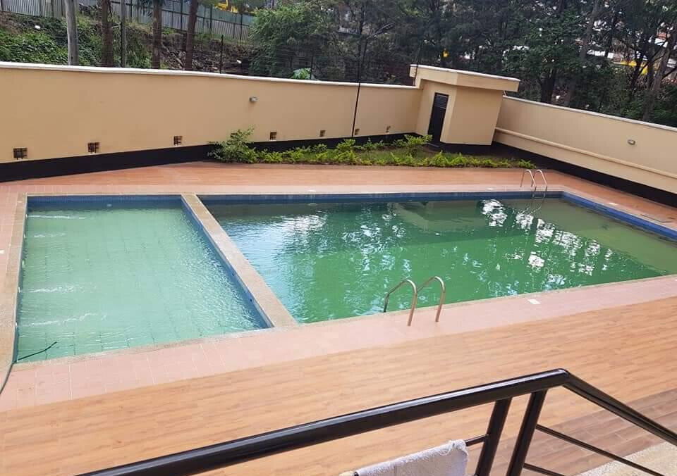5BR All-Ensuite Townhouse with Gym, Pool & Clubhouse - Runda