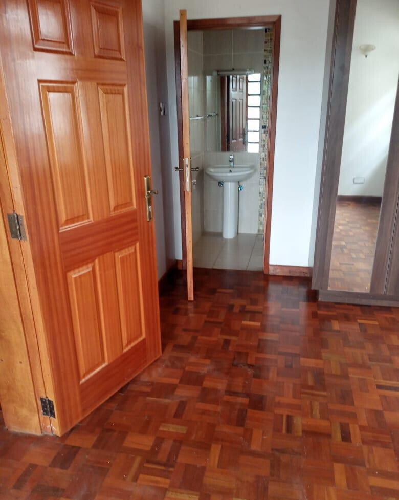 5BR All-Ensuite Townhouse with Gym, Pool & Clubhouse - Runda