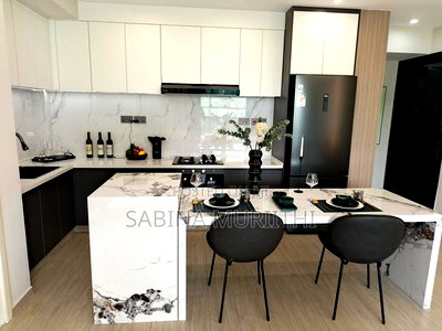 2bdrm Apartment in Westlands Road for sale - Image 1