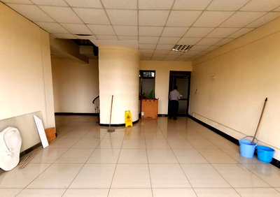 50x100 Plot with Parking for Sale