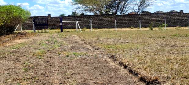 Plots in Kitengela 50 by 100, 500mtrs Off Tarmac.