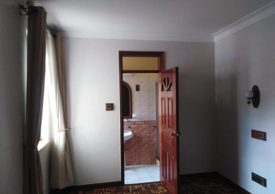 Executive 5-Ensuite Townhouse with DSQ & Generator - Lavington
