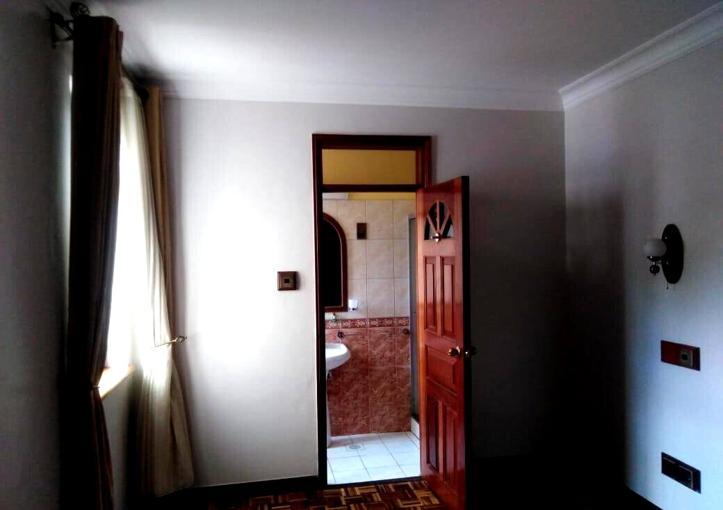 Executive 5-Ensuite Townhouse with DSQ & Generator - Lavington