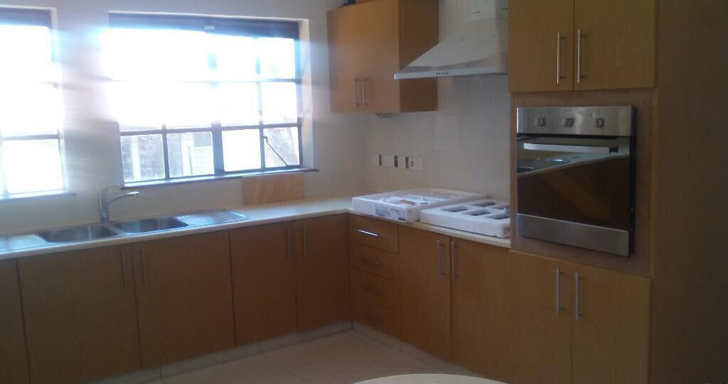 4-Ensuite Villa with Jacuzzi & Fireplace Lounge - Spring Valley