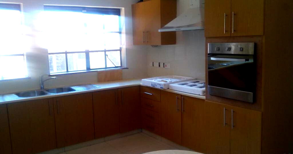 4-Ensuite Villa with Jacuzzi & Fireplace Lounge - Spring Valley