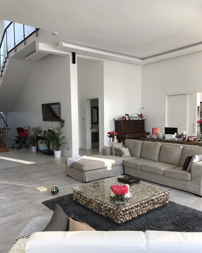 5-Ensuite Villa with Private Pool & Servant Quarters - Spring Valley