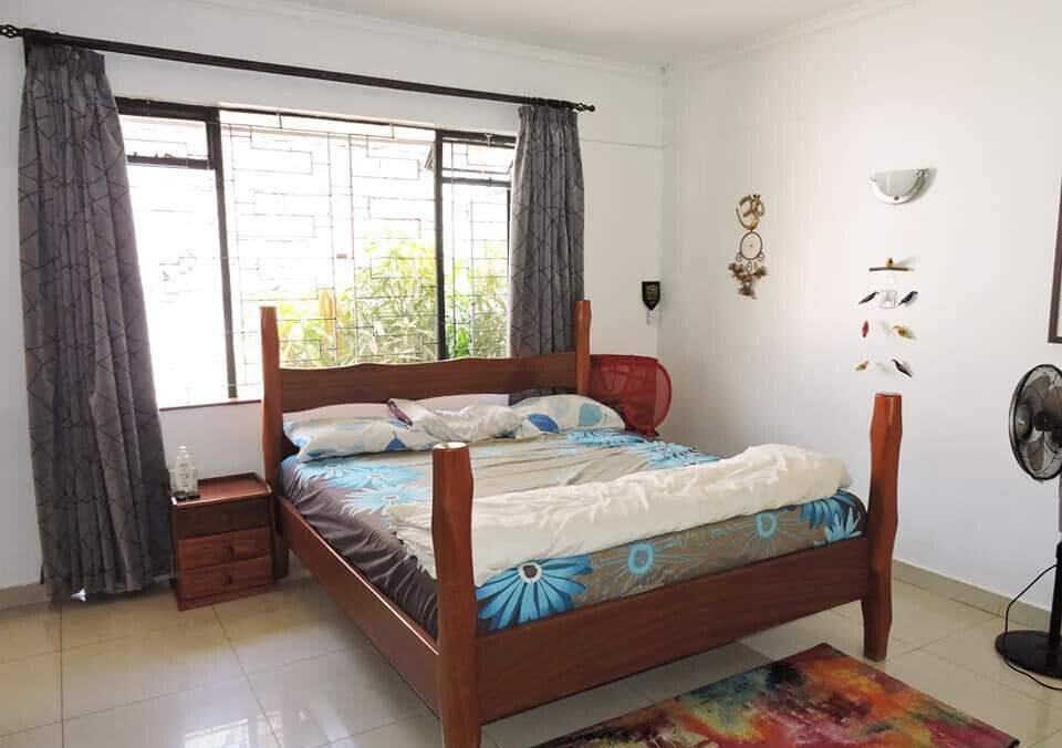 4-Ensuite Townhouse with DSQ & Solar - Westlands