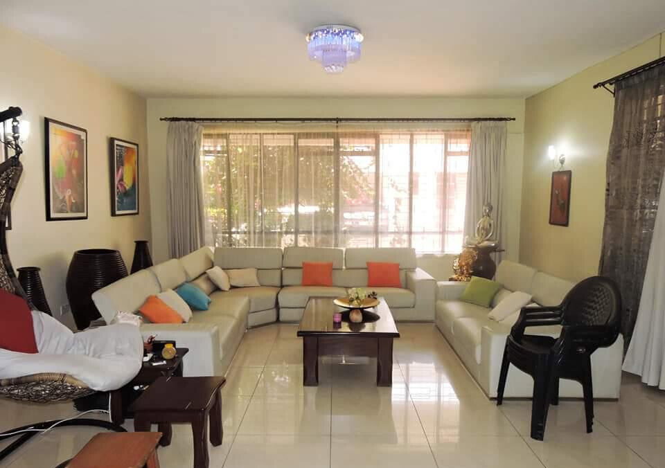4-Ensuite Townhouse with DSQ & Solar - Westlands