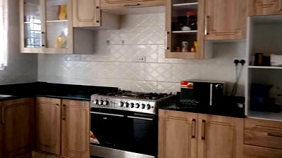 Furnished 4bdrm Maisonette in Kenyatta Road for sale - Image 15