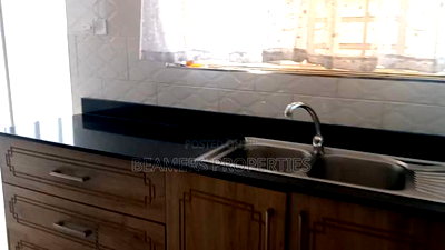 Furnished 4bdrm Maisonette in Kenyatta Road for sale - Image 13