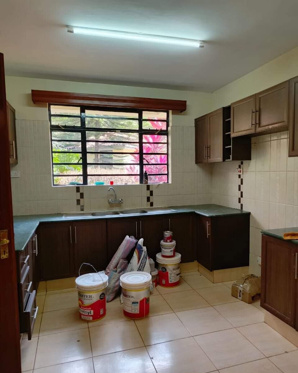 4BR Townhouse on Half-Acre Mature Garden – Rosslyn, Nairobi