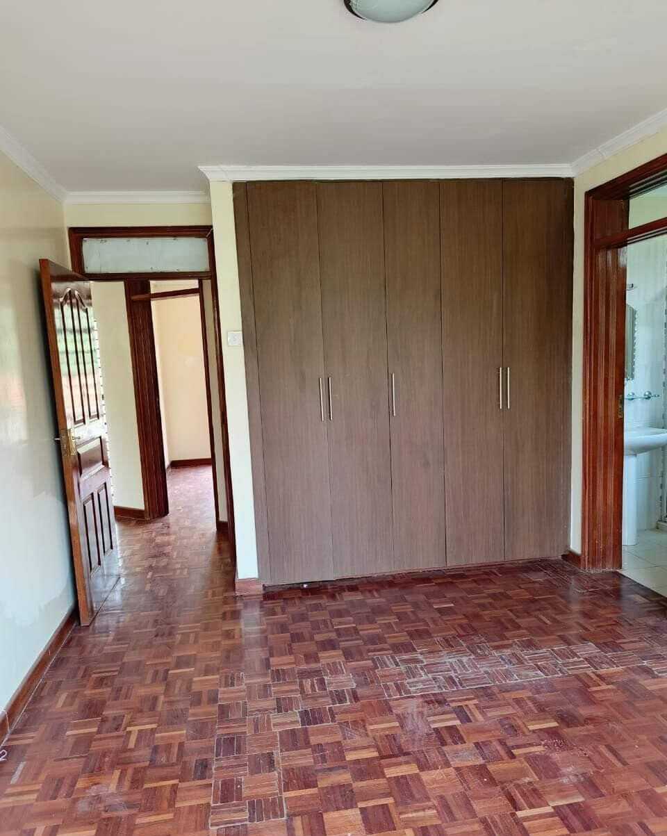 4BR Townhouse on Half-Acre Mature Garden – Rosslyn, Nairobi