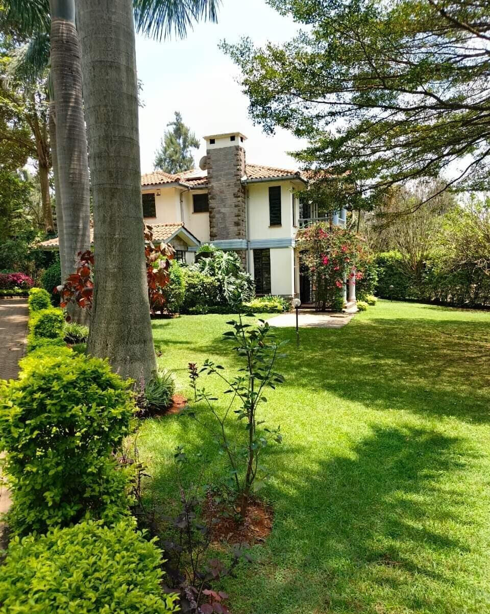 4BR Townhouse on Half-Acre Mature Garden – Rosslyn, Nairobi