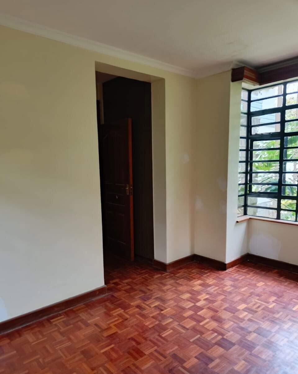 4BR Townhouse on Half-Acre Mature Garden – Rosslyn, Nairobi