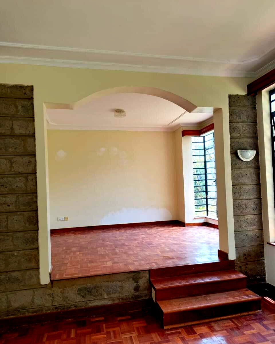 4BR Townhouse on Half-Acre Mature Garden – Rosslyn, Nairobi