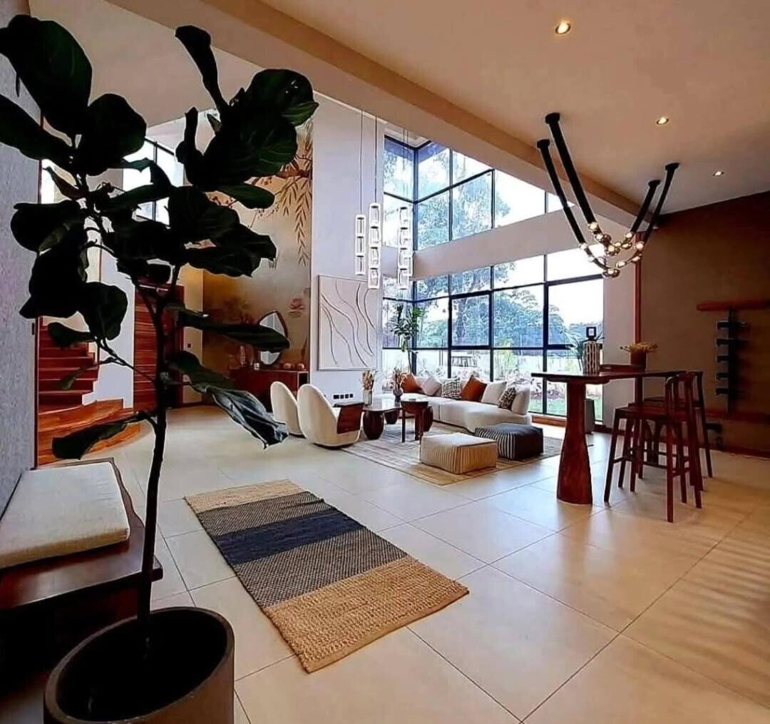 Italian Kitchen & Teak Joinery Townhouse - Loresho