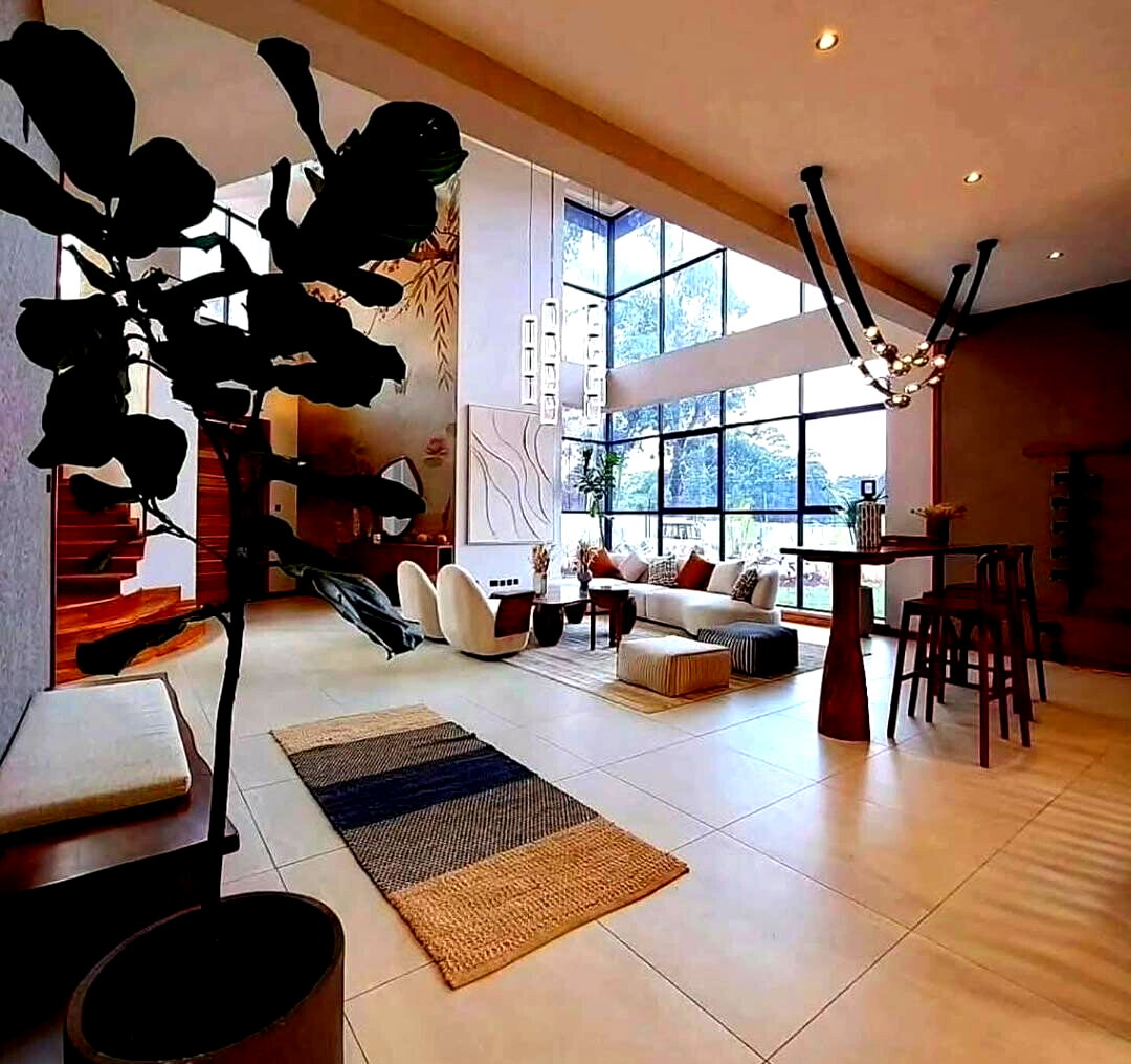 Italian Kitchen & Teak Joinery Townhouse - Loresho