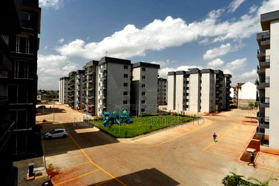 3bdrm Apartment in Gateway Mall Area for sale - Image 7