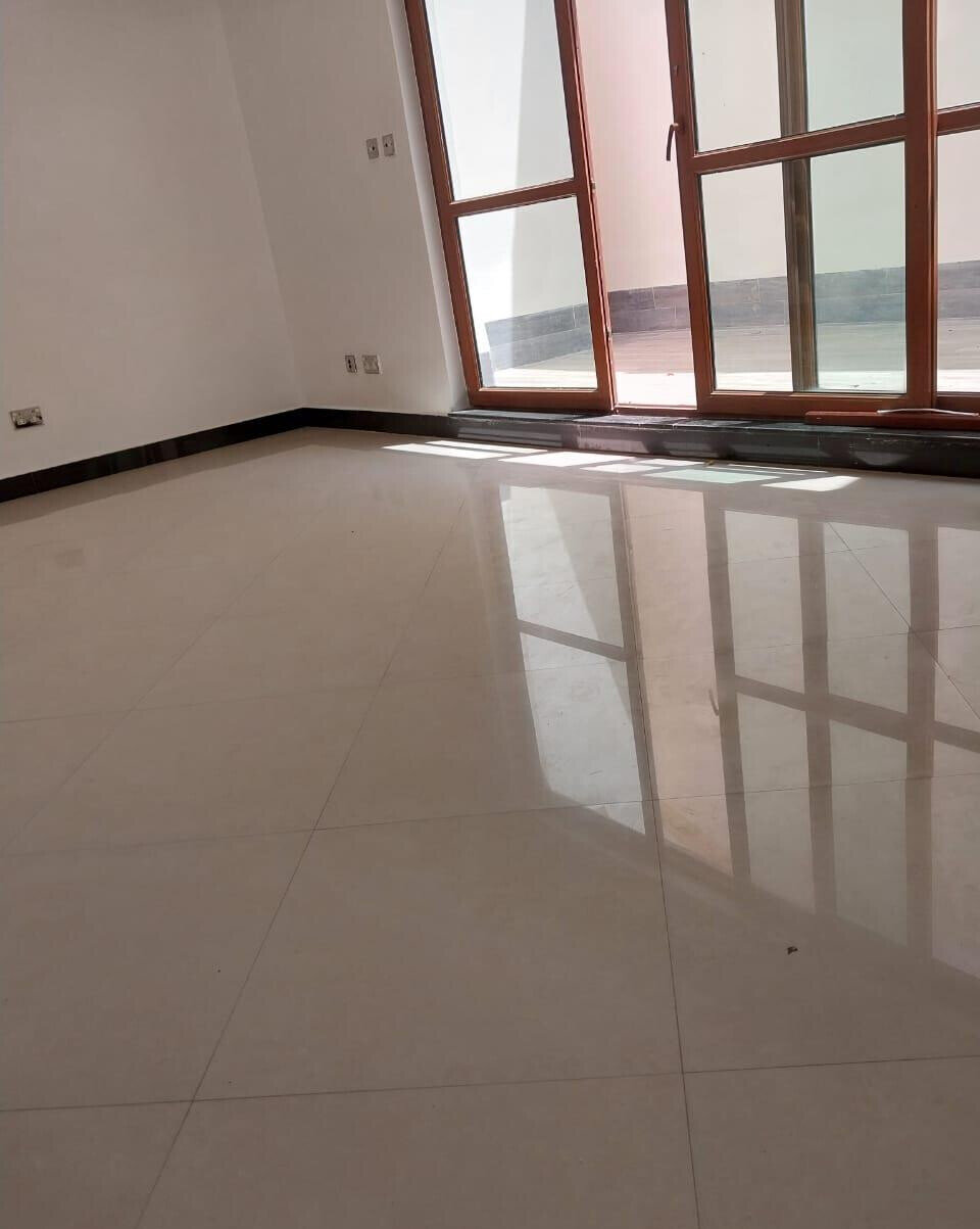 5-Ensuite Townhouse with Family Room & Pool - Spring Valley