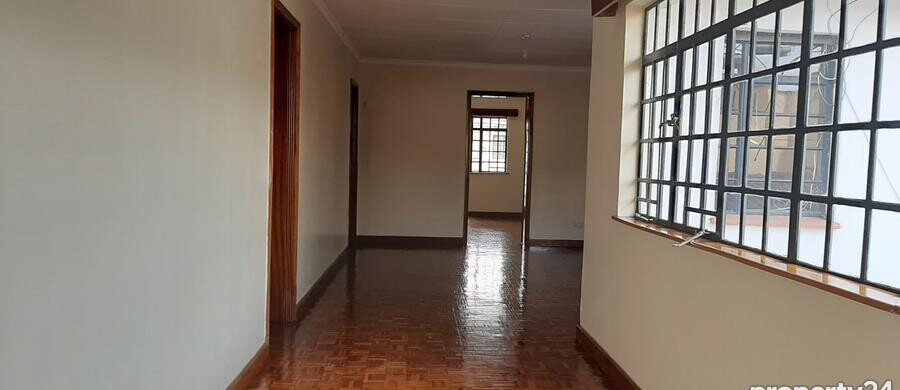 4-Bed Townhouse with En Suite & Pool Access - Westlands