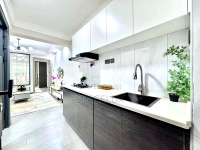 3bdrm Apartment in Kilimani Yaya for sale - Image 3