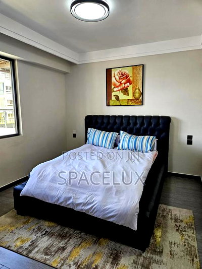 3bdrm Apartment in Kilimani Yaya for sale - Image 11