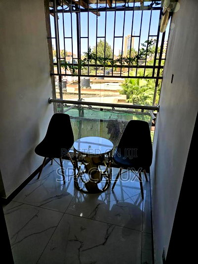 3bdrm Apartment in Kilimani Yaya for sale - Image 10