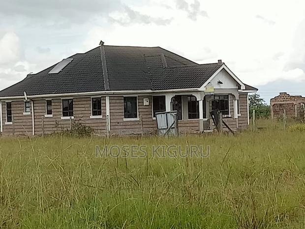 Muthaara 40x80 Prime Plots.