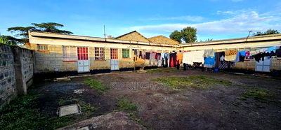 9bdrm Duplex in Kimumu for sale - Image 6