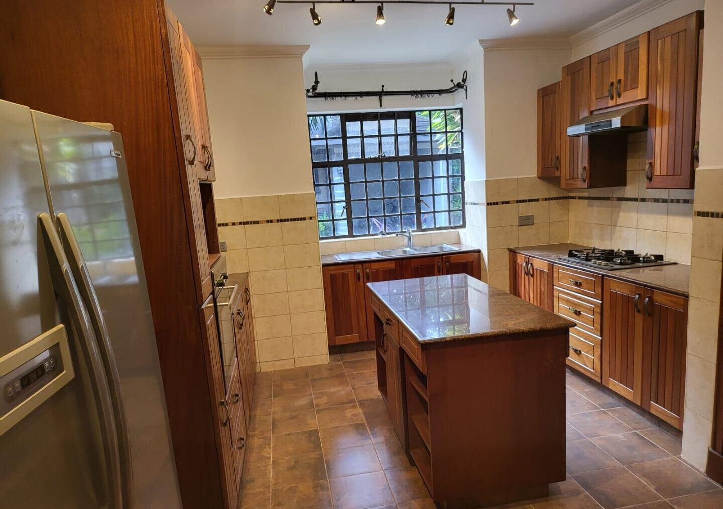4BR Townhouse with Garden & Parking at KSh 3,500
