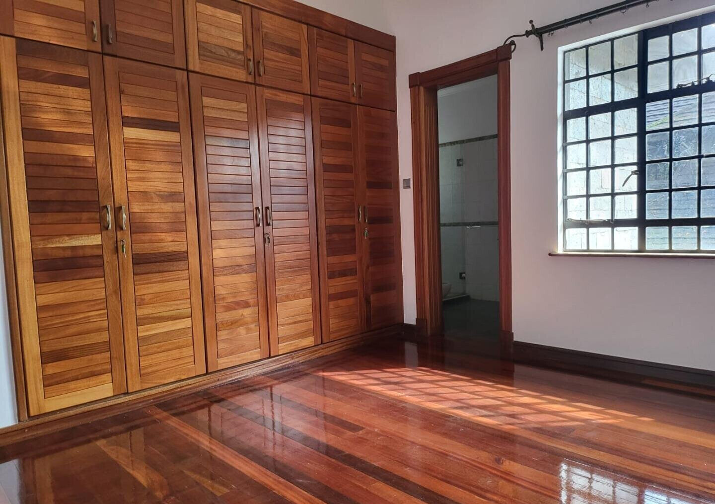 4BR Townhouse with Garden & Parking at KSh 3,500