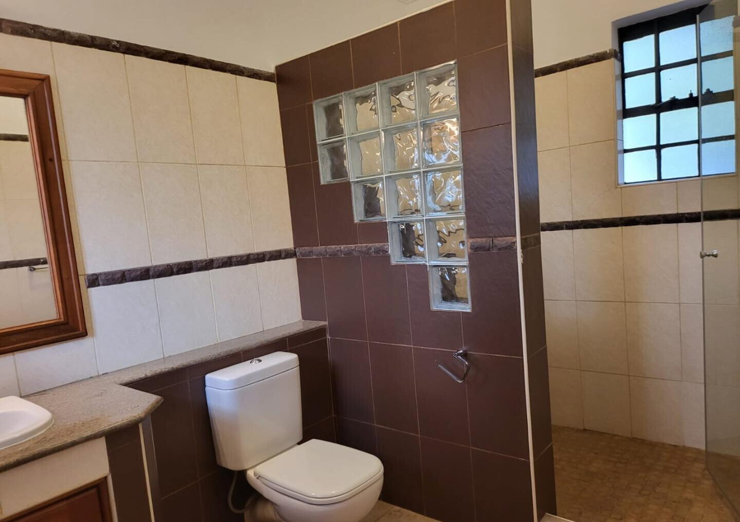 4BR Townhouse with Garden & Parking at KSh 3,500