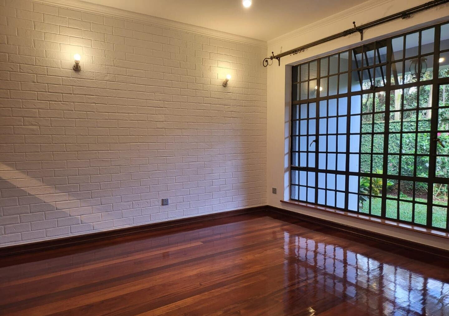 4BR Townhouse with Garden & Parking at KSh 3,500