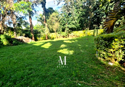 1 Acre Plot in Nyari at KSh 125M