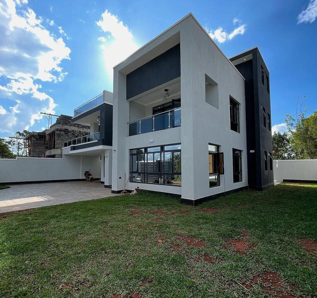4BR All-Ensuite Townhouse with DSQ & Office - Ruiru Mugutha