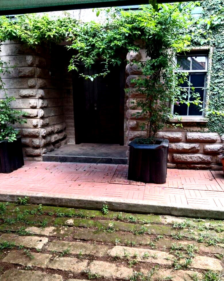 4BR All-Ensuite Townhouse with Jacuzzi & DSQ - Kileleshwa