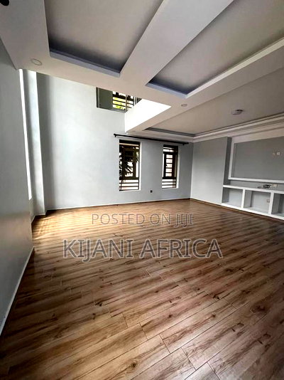 4bdrm Maisonette in Kamakis for rent - Image 10