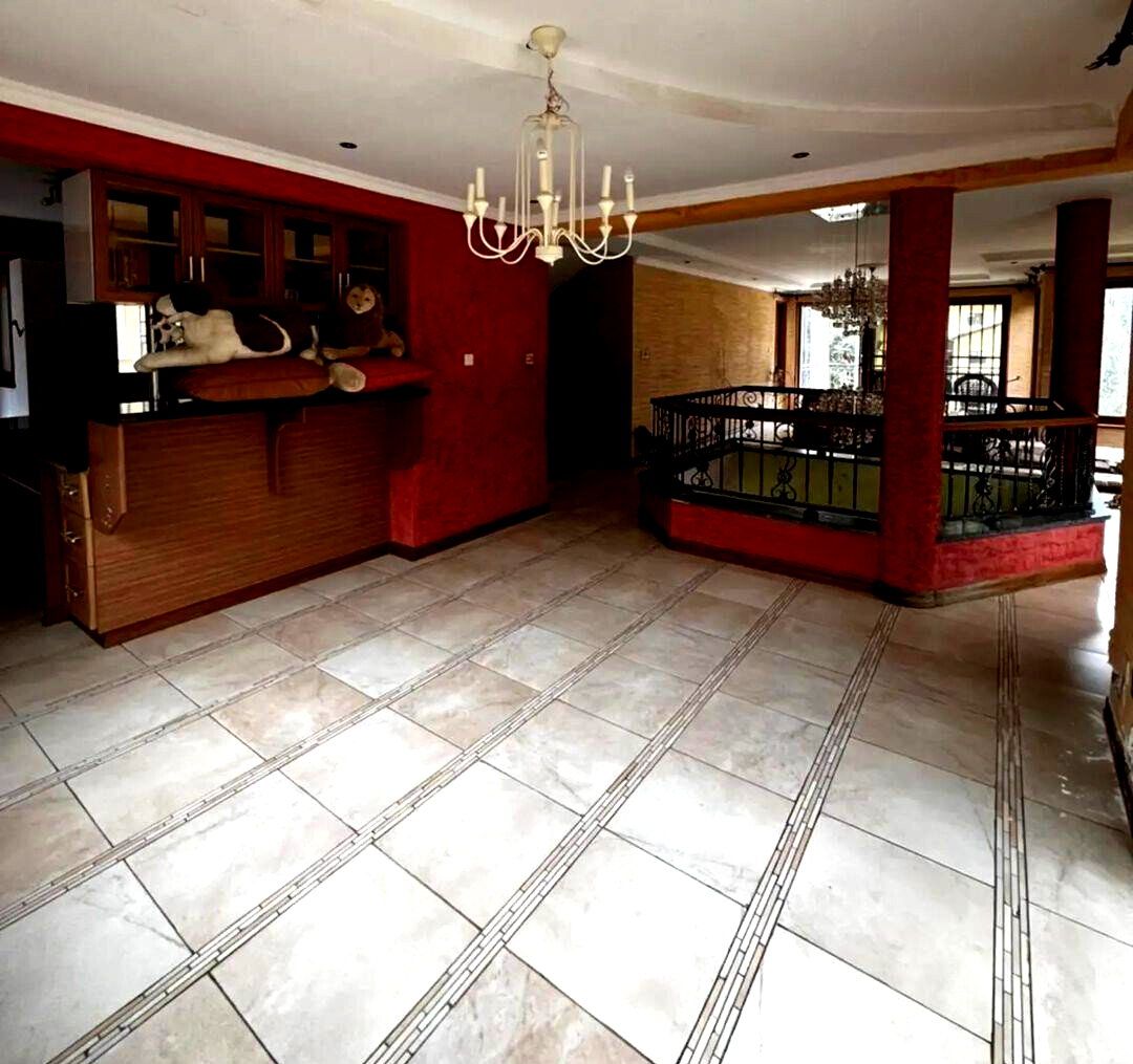 5-Ensuite Townhouse with DSQ & Backyard Garden - Westlands
