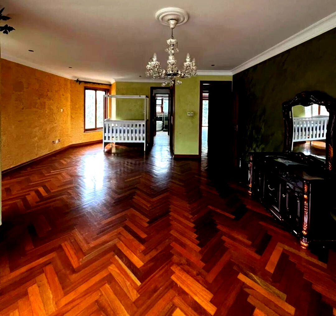 5-Ensuite Townhouse with DSQ & Backyard Garden - Westlands
