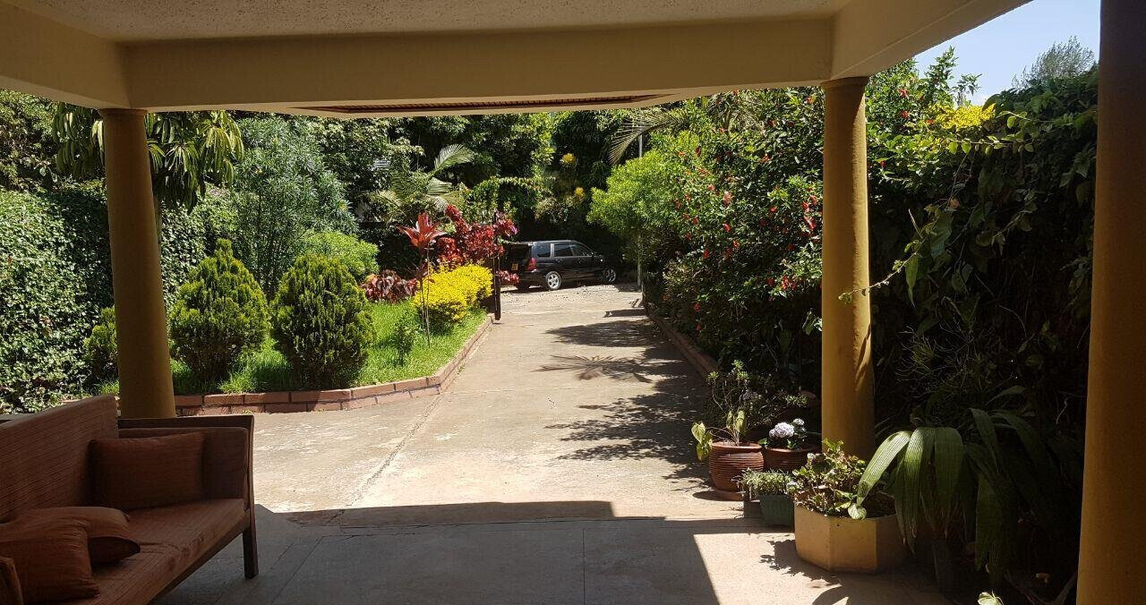 4 En-Suite Townhouse with DSQ & Family Room - Kilimani