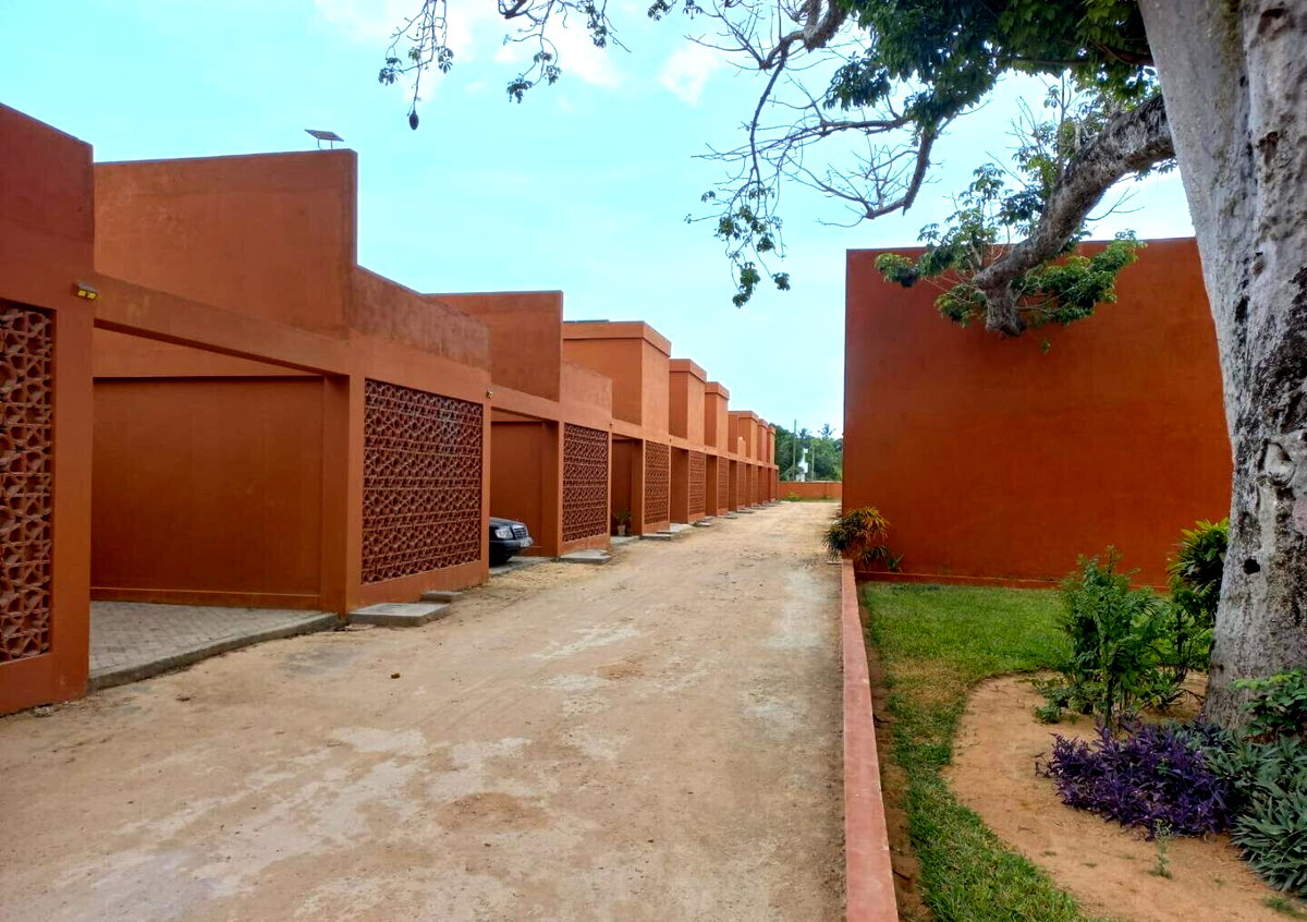 Modern 2BR Townhouse in Gated Community - Kilifi