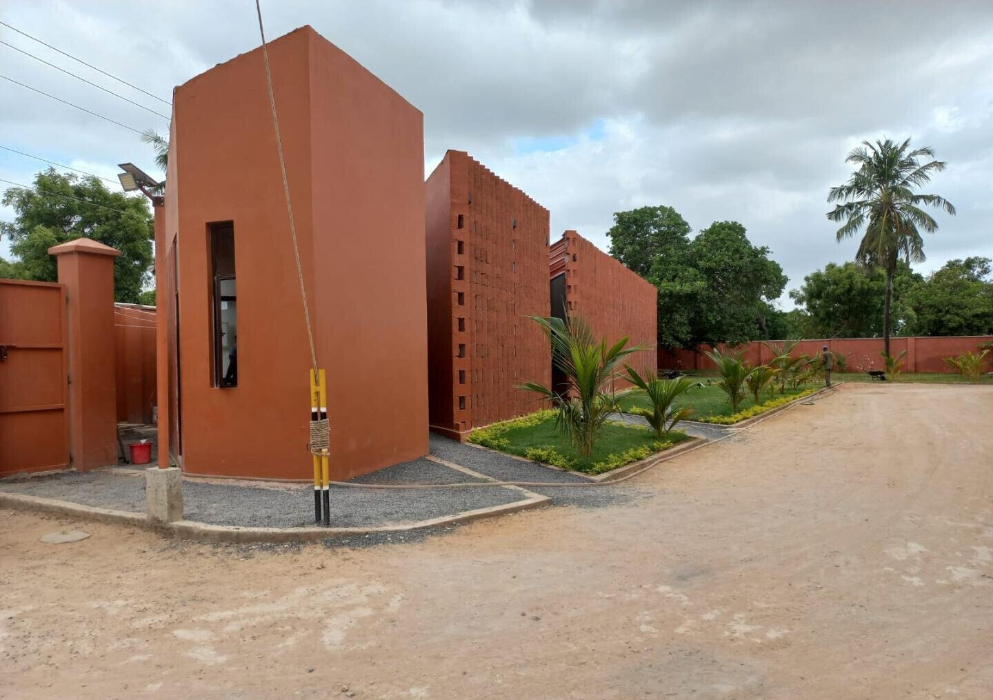 Modern 2BR Townhouse in Gated Community - Kilifi