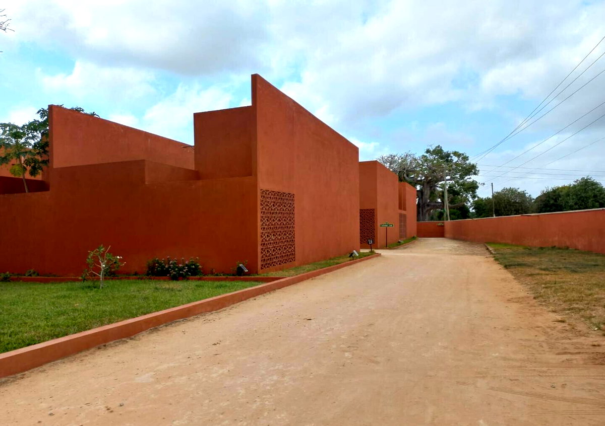 Modern 2BR Townhouse in Gated Community - Kilifi