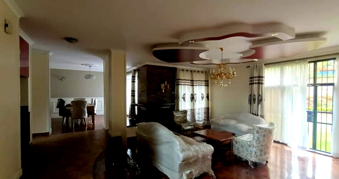 5-Ensuite Townhouse with Jacuzzi & Penthouse - Lavington