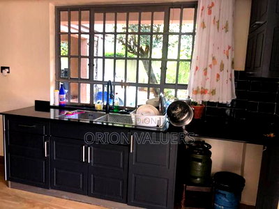 Fort Smith Gardens Estate Five Bedrooms All Ensuite - Image 6